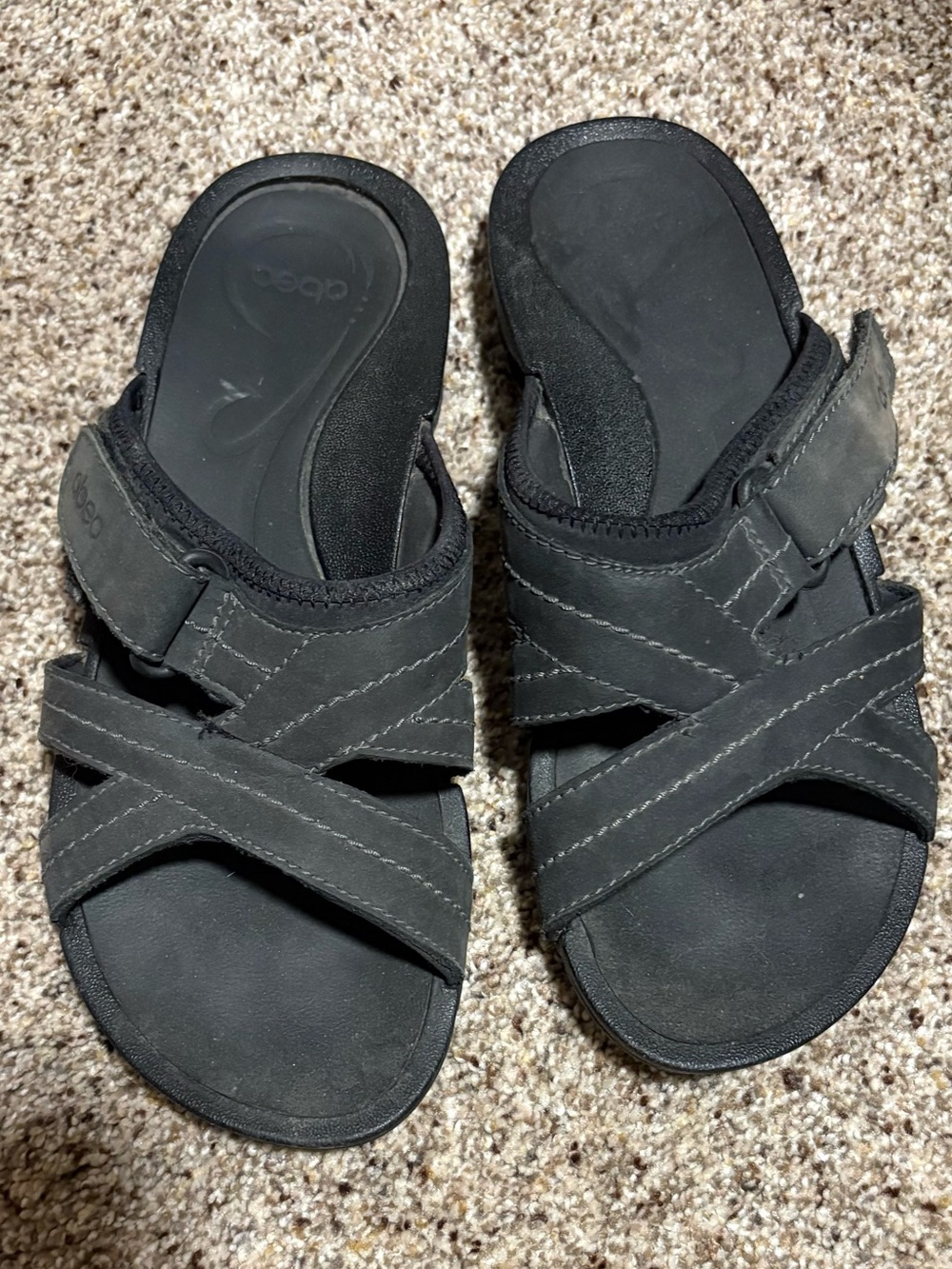 ABEO Navy Crisscross Slide Sandals